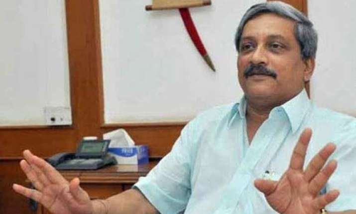 filter rogue whistle blowers manohar parrikar asks media