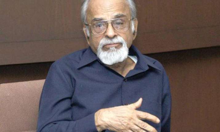 former pm i k gujral passes away