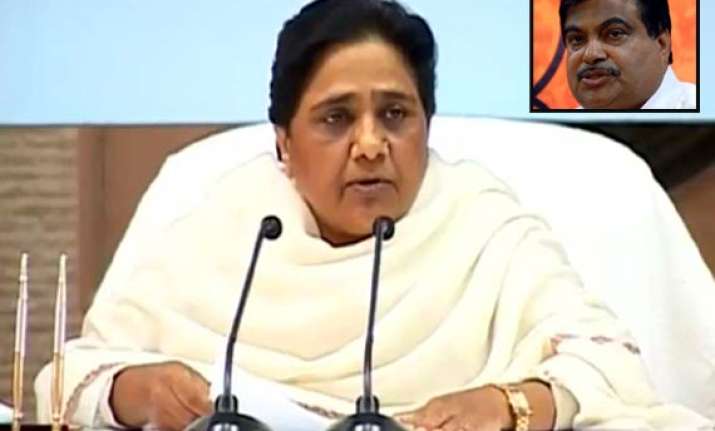 gadkari accuses mayawati govt of corruption