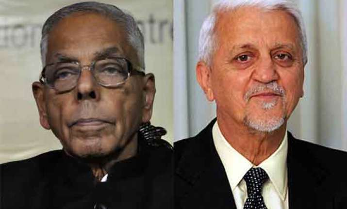 government considering transfer options on resisting