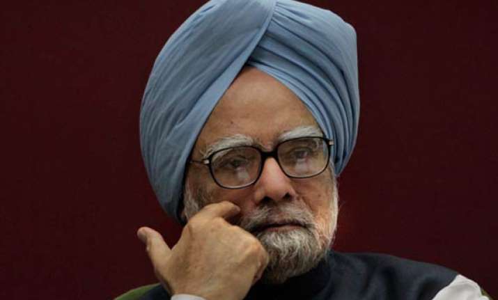 heated exchanges at jpc meet bjp members for summoning pm