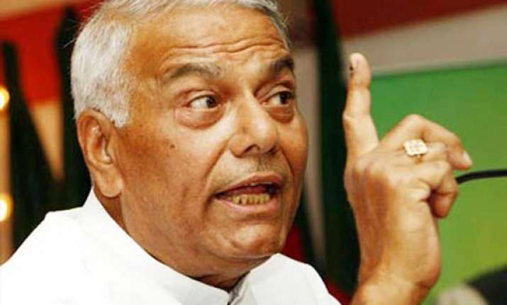 i am not anti modi says yashwant sinha