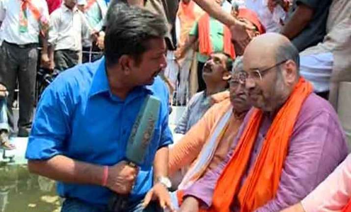 in pics bjp protests against denial of permission for modi