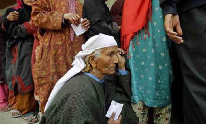 in pics sages commoners old and young vote in penultimate