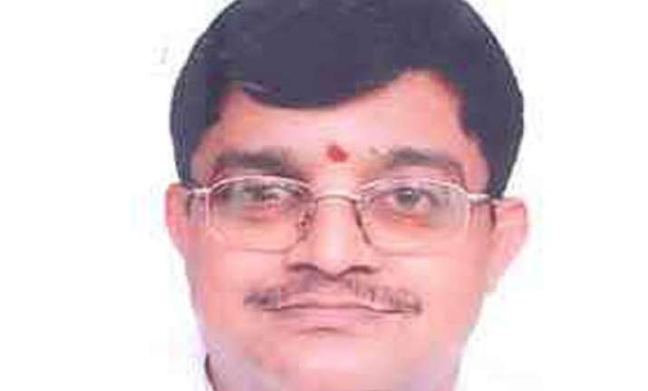 india should change its sri lanka policy aiadmk