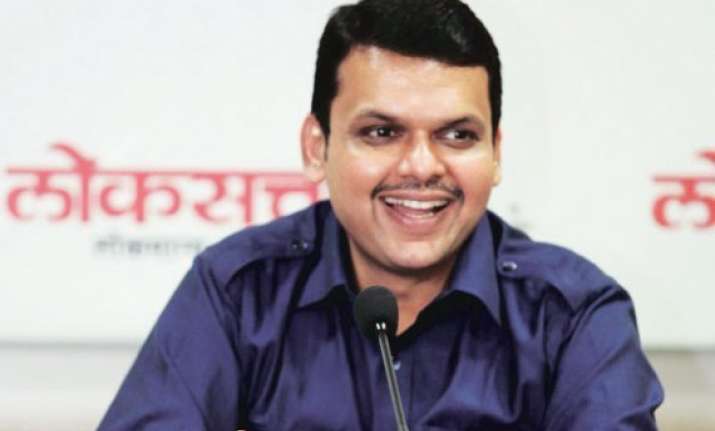 fadnavis to seek trust vote in special session beginning