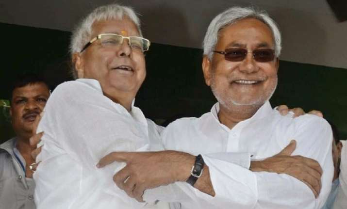 pm modi trying to create rift between nitish and me lalu