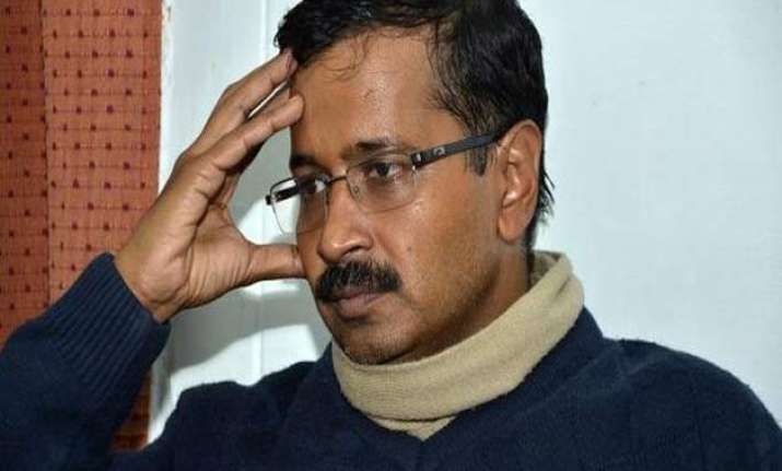 congress bjp flays arvind kejriwal for opposing shakuntala