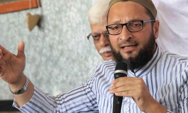 asaduddin owaisi opposes taking dadri killing issue to un