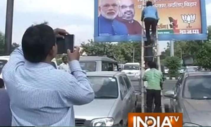 bihar polls election posters banners removed from patna