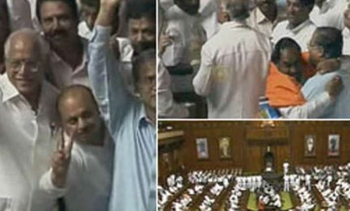 yeddyurappa govt wins second trust vote