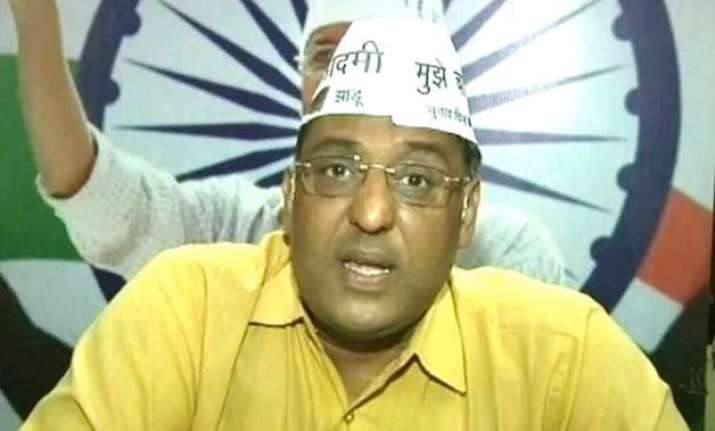 aap suspends former mla rajesh garg