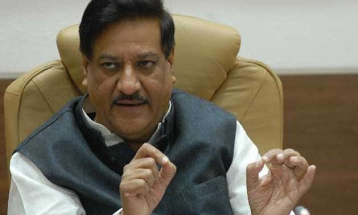 chavan rubbishes bjp claim that he sought changes to land