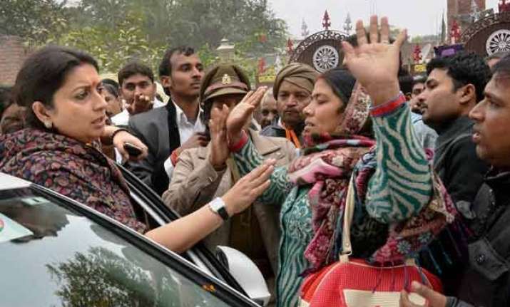 rahul gandhi has cheated people of amethi smriti irani