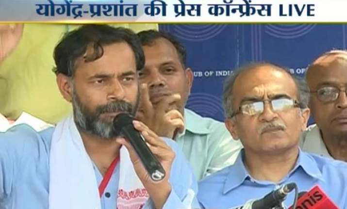 kejriwal has got dictatorial tendencies bouncers were