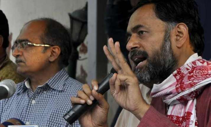 ex aap leader yogendra yadav launches swaraj abhiyan in