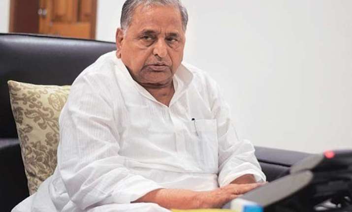 up civic poll sp sweeps bjp suffers heavy loss