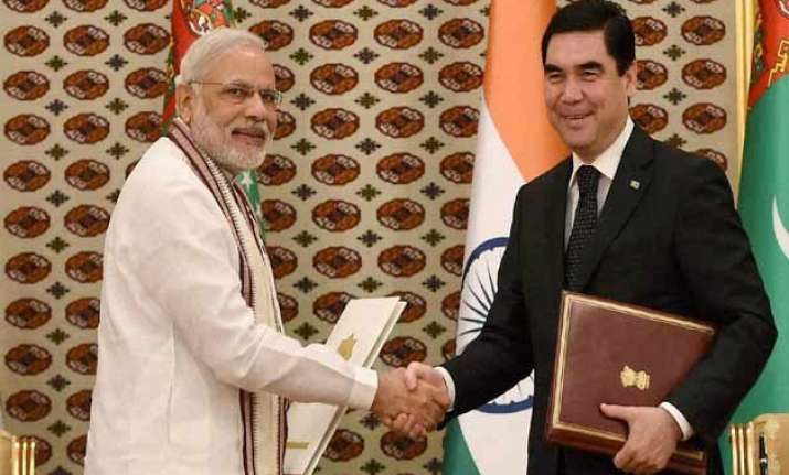 pm modi pitches for early implementation of tapi project