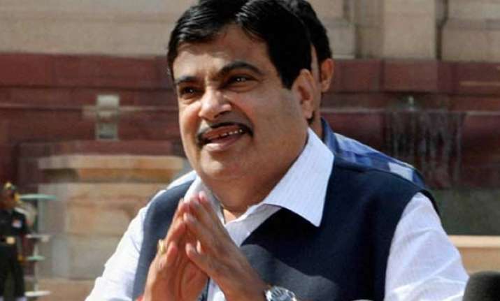 rss bjp leaders meet at nitin gadkari s house discuss