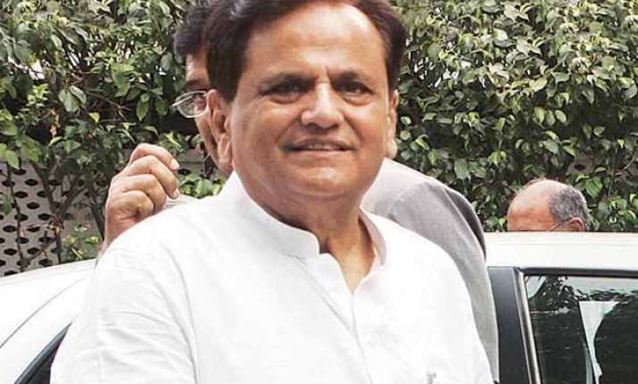 congress hits back accuses modi of somersault on farmers