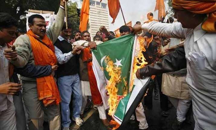 gurdaspur terror attack shiv sena burns pak flag