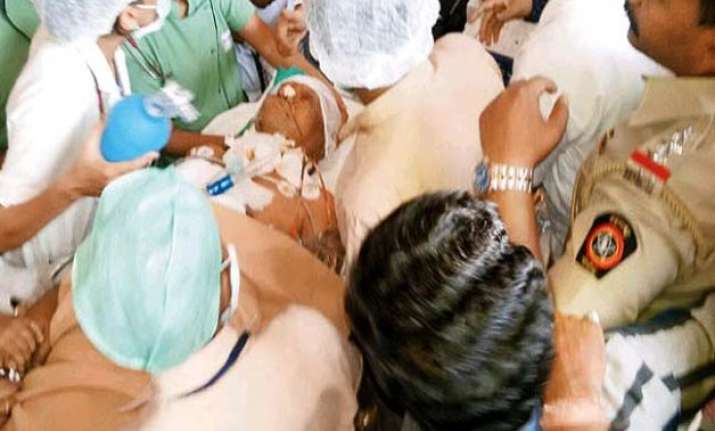 postmortem conducted on pansare last rites today at kolhapur
