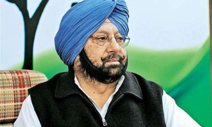 soon badals will find it difficult to face public amarinder