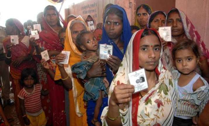 bihar records 57 voter turnout in first phase of assembly