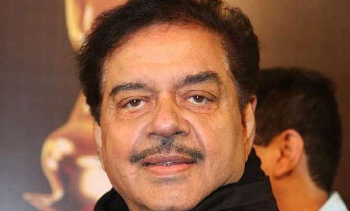 narendra modi took election losers in cabinet shatrughan
