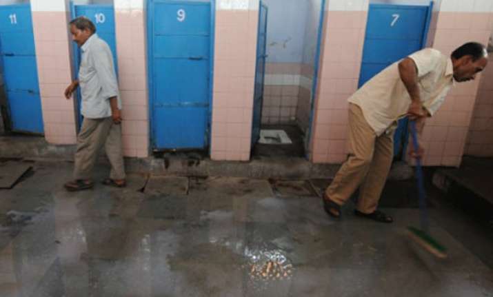 toilets must for contesting urban civic polls in maharashtra