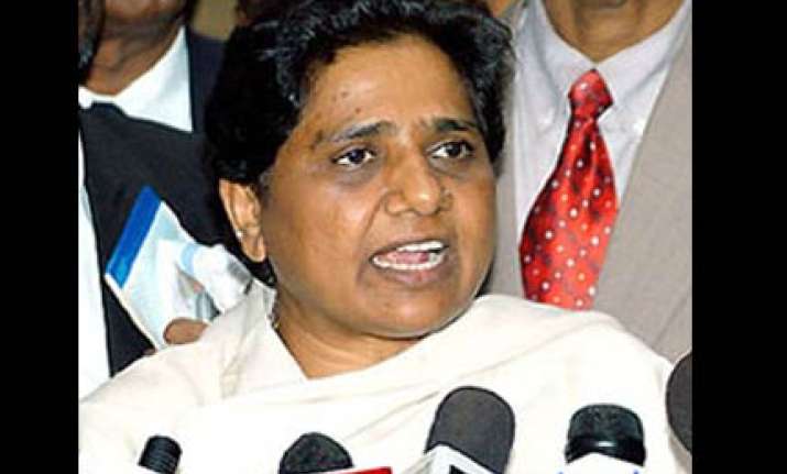 mayawati says wrong policies forcing people to join maoists
