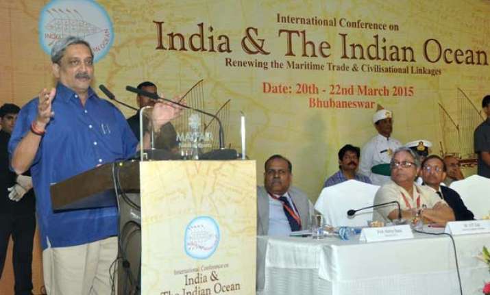 india wants friendly relations with neighbours manohar