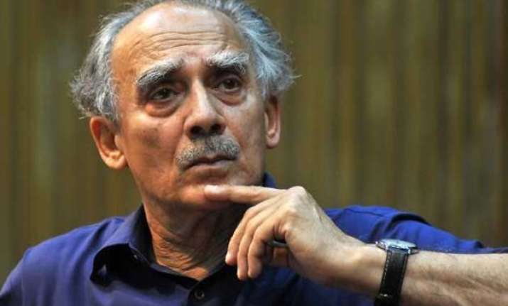 bjp leaders attack arun shourie over modi criticism