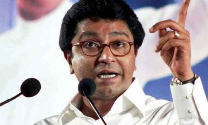 maharashtra govt working on centre s direction raj thackeray