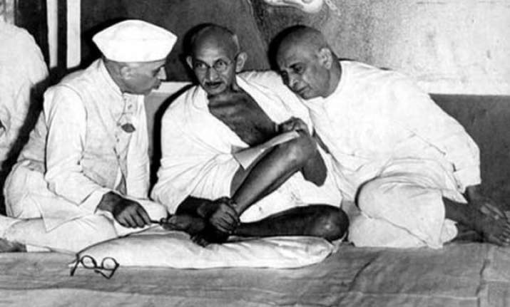 why gandhi opted for nehru and not sardar patel for pm