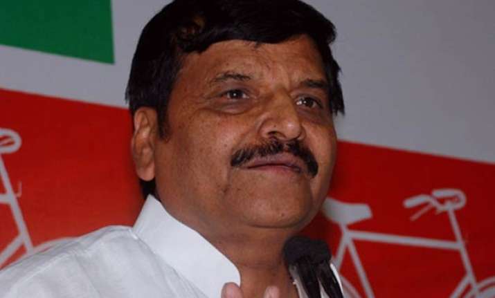 bjp leaders should marry their sisters daughters to