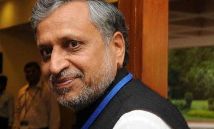 bjp leaders object to sushil modi s projection in bihar