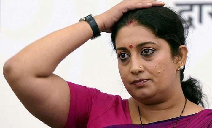 Court setback to Smriti Irani in education qualification ...
