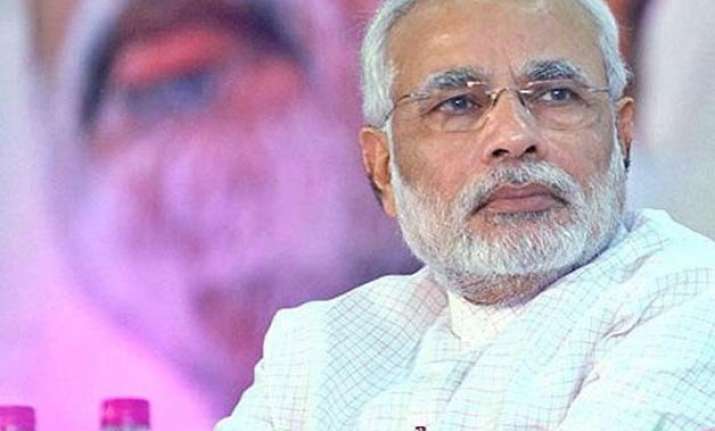 pm modi visits soldier who miraculously survived siachen