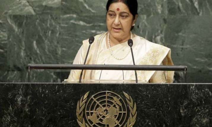 sushma swaraj thanks pm modi for inspirational message