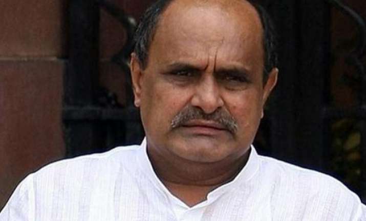 farmers suicide janata parivar to launch attack on the govt