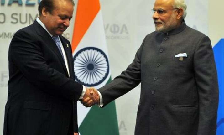 pm modi holds bilateral talks with nawaz sharif