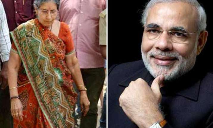 10 facts to know about jashodaben wife of prime minister