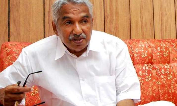 solar scam kerala cm oommen chandy refuses to undergo lie