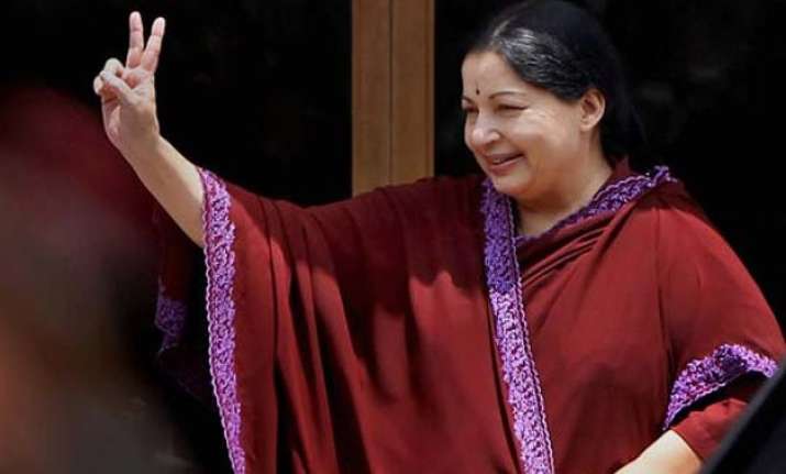 jayalalithaa acquitted in da case may take oath as tn cm on