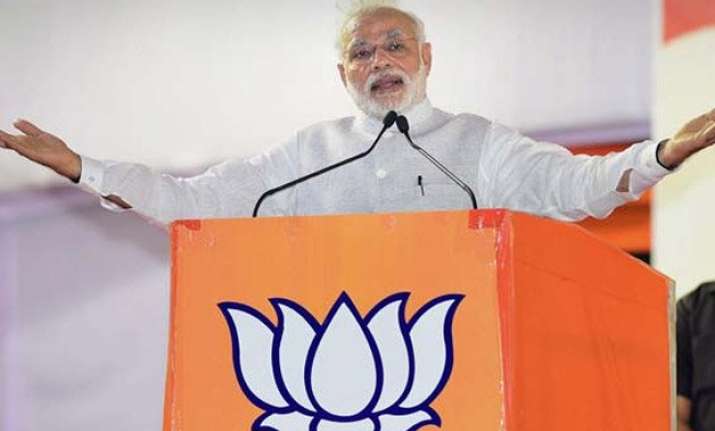 four held in bihar ahead of pm modi s visit