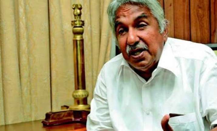 it s a deep rooted conspiracy oommen chandy on solar scam
