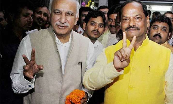 m j akbar wins rajya sabha bypoll from jharkhand