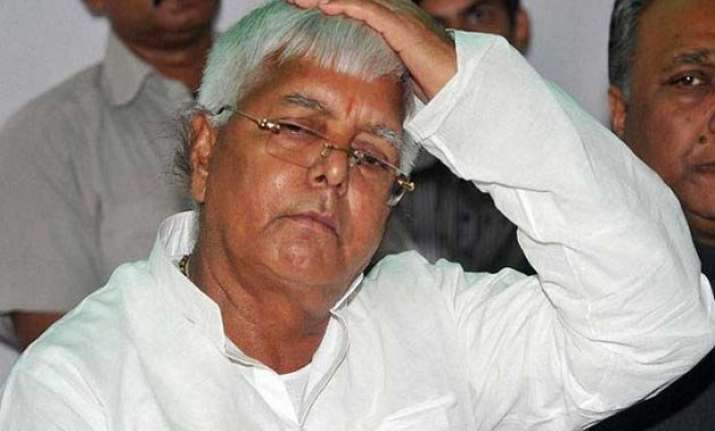 lalu indicates rjd not keen on joining nitish ministry