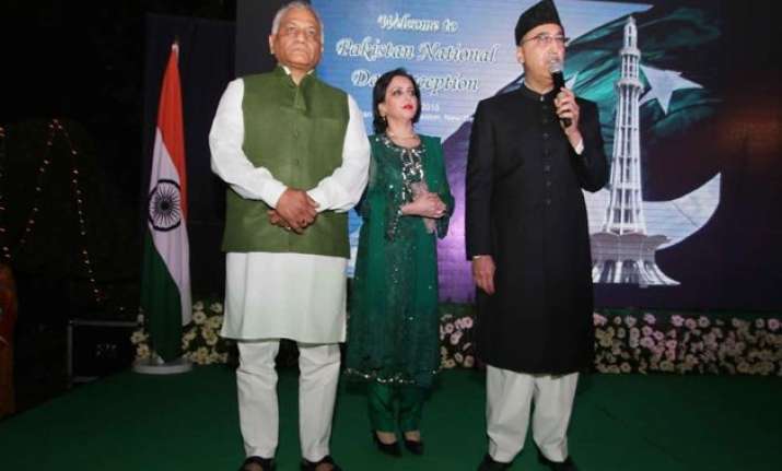 govt asked me to go to pakistan national day celebration vk
